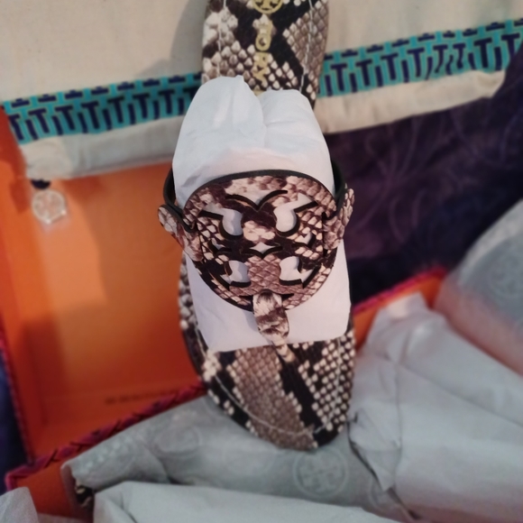 Tory Burch Miller Sandal - Picture 7 of 9